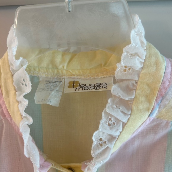 Vintage Pastel Nightgown/ Housecoat - Picture 4 of 7